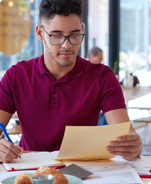 Academic Qualifications Image